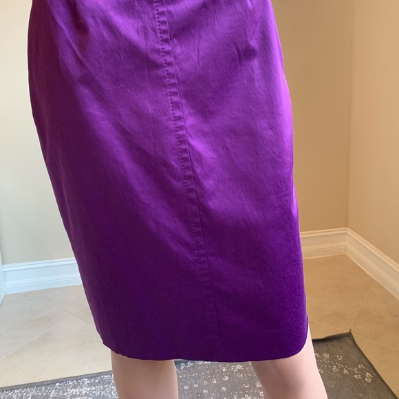 Hugo Boss pencil skirt - Picture 5 of 10
